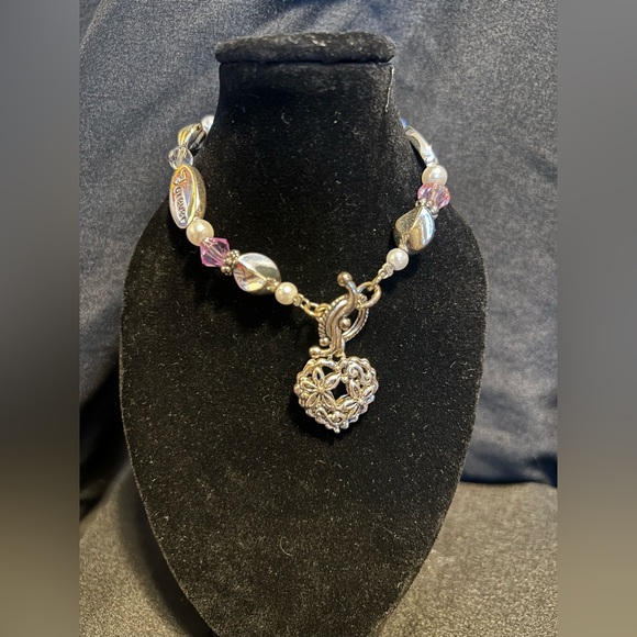 Expressively Yours; Love, Friend, Forever Bracelet with heart and beads - Picture 3 of 3